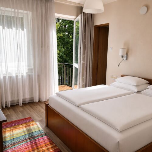 Garden View 1-Room Apartment for 3 Persons with Terrace