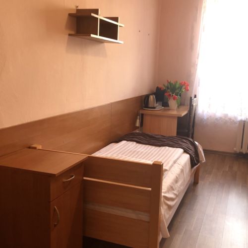 Városra néző Economy kétágyas szoba