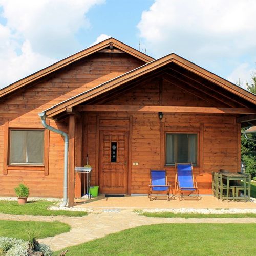 Domek drewniany 4-osobowy  (możliwa dostawka)