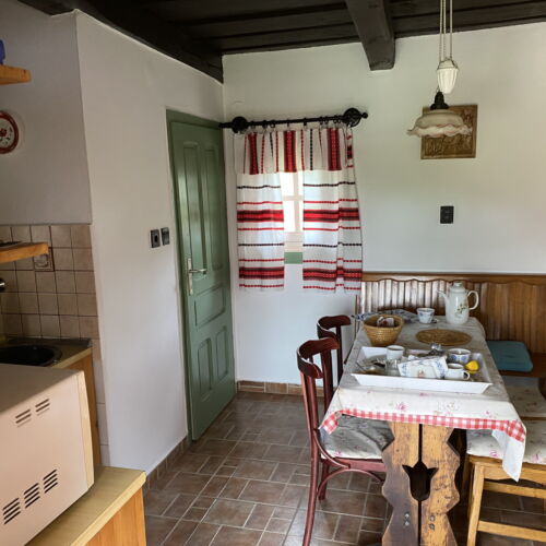 Romantik Pokoj pro 3 os. s výhledem do zahrady