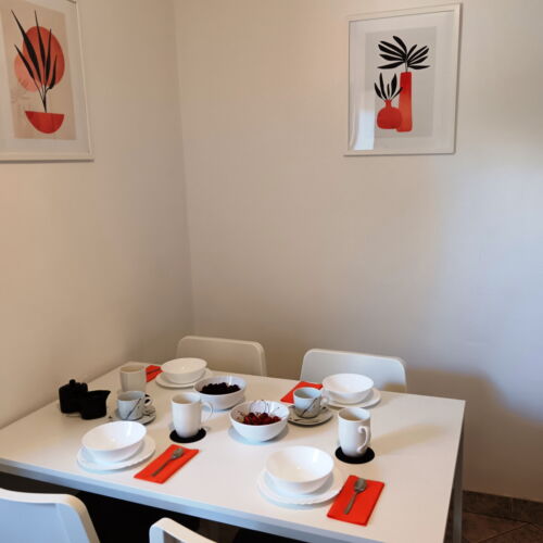 Prizemni Standard apartman za 5 osoba(e) sa 2 spavaće(om) sobe(om)