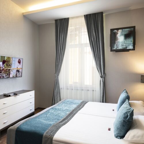 Apartament deluxe cu 2 camere pentru 4 pers. (se poate solicita pat suplimentar)