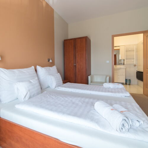 Apartament 4-osobowy Przyjazny podróżom rodzinnym z balkonem z 2 pomieszczeniami sypialnianymi (możliwa dostawka)