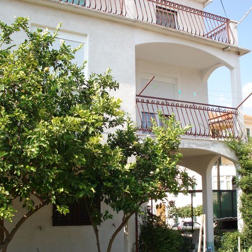 Prizemni Comfort apartman za 6 osoba(e) sa 2 spavaće(om) sobe(om)