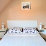 Upstairs 2-Room Apartment for 4 Persons (extra bed available)