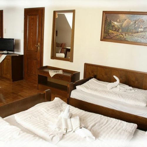 Camera tripla standard