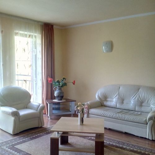 Rezydencja pokój 4-osobowy na piętrze z widokiem na park z 2 pomieszczeniami sypialnianymi