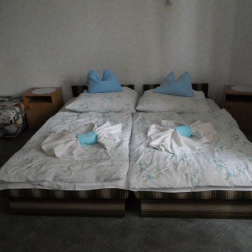 Apartament classic la parter cu 2 camere pentru 5 pers.