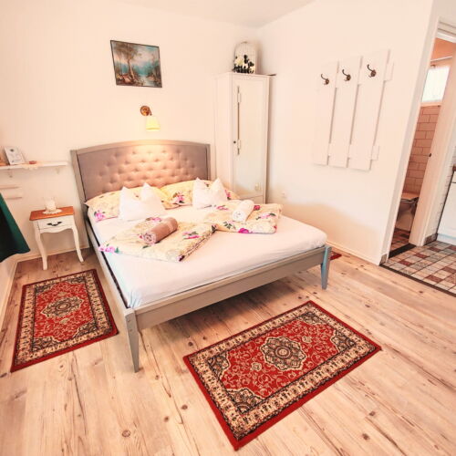 Ground Floor 1-Room Apartment for 2 Persons with Terrace (extra bed available)