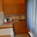 Upstairs 1-Room Apartment for 3 Persons ensuite