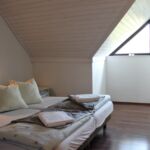 Tetőtéri kétágyas szoba