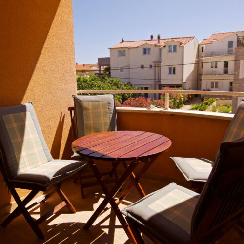 Apartament family la etaj cu 2 camere pentru 4 pers.