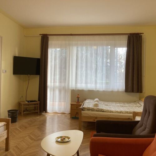 Upstairs Balcony 6 Person Room