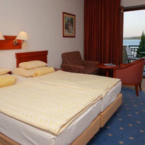 Superior Pokoj pro 3 os. s výhledem na moře