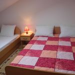 Upstairs A3 1-Room Apartment for 5 Persons (extra bed available)