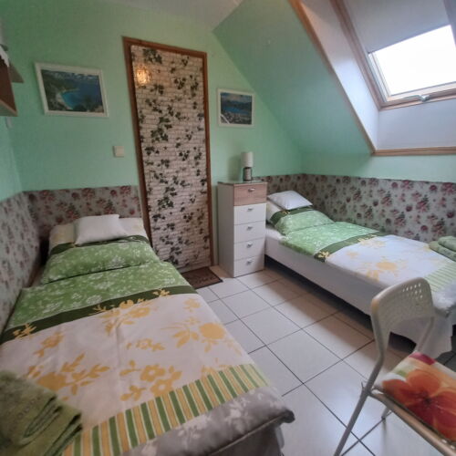 Pokój 2-osobowy Pokój 3. ze wspólnym aneksem kuchennym