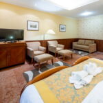 1-Zimmer-Suite für 2 Personen Parterre mit Klimaanlage (Zusatzbett möglich)