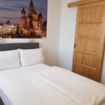 Tourist Pokoj s manželskou postelí na poschodí