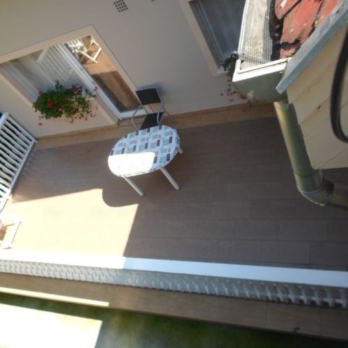 Camera twin la parter cu balcon (se poate solicita pat suplimentar)