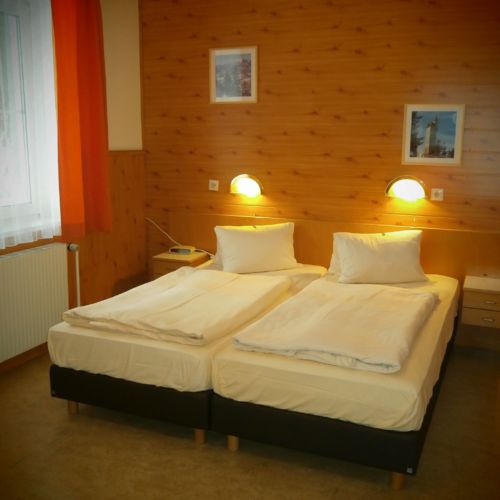 Pokój 2-osobowy Standard z łazienką