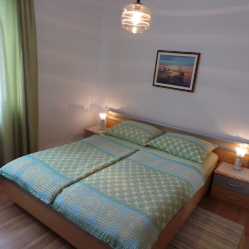 2-Zimmer-Apartment für 4 Personen Obergeschoss mit Aussicht auf den Garten