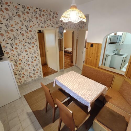 Apartman s koupací vanou se zahradou pro 4 os. se 2 ložnicemi