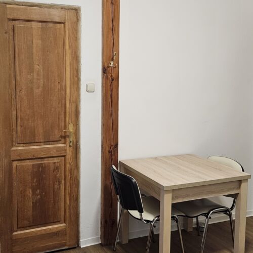 Camera single la mansardă cu baie