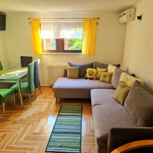 Garden View Yard View 2-Room Apartment for 6 Persons