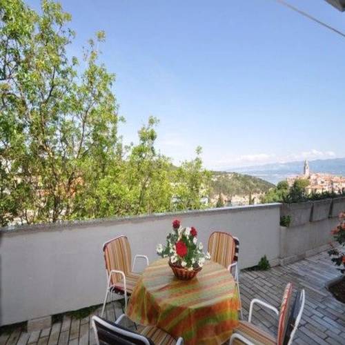 Sea View 2-Room Apartment for 4 Persons 