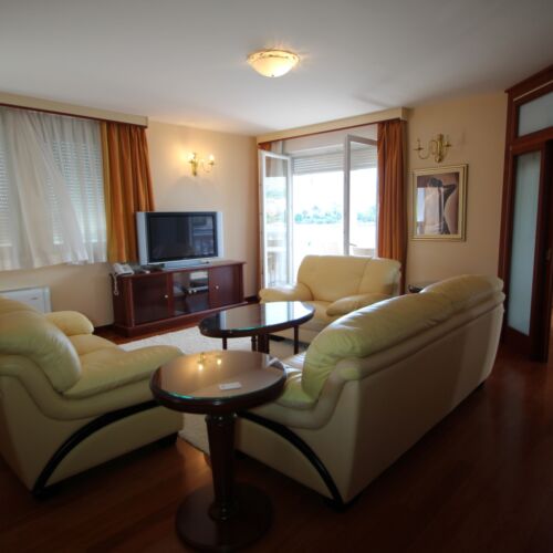 Sea View 2-Room Balcony Suite for 4 Persons