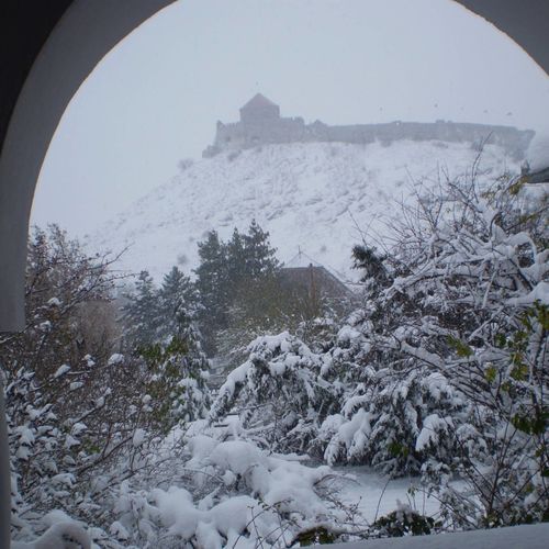 Pokój 2-osobowy Tourist ze wspólną łazienką (możliwa dostawka)