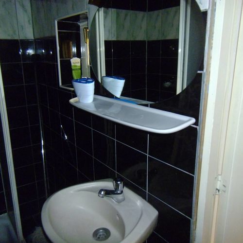 Upstairs Family Triple Room (extra bed available)