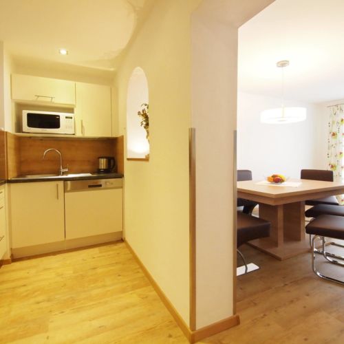 Premium 3-Zimmer-Apartment für 6 Personen mit Aussicht auf die Berge (Zusatzbett möglich)