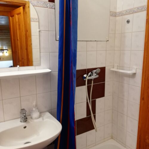 Pokój 4-osobowy z balkonem z panoramą