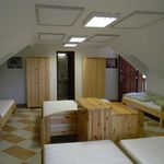10-Bett-Zimmer Obergeschoss mit Aussicht auf den Wald