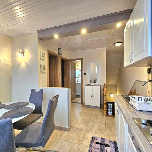 Apartament family cu balcon cu 2 camere pentru 4 pers.