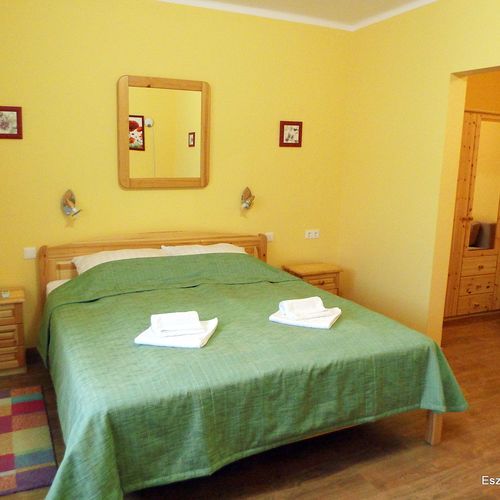 Apartament deluxe cu bucătărie proprie cu 1 camera pentru 6 pers.