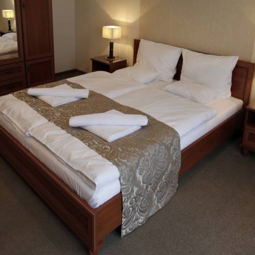 Camera dubla classic cu balcon