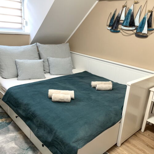 Camera dubla standard la mansardă