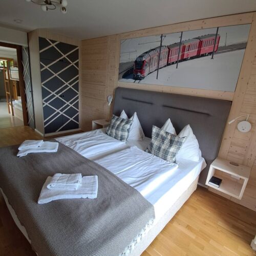 Pokój 4-osobowy Superior z widokiem na jezioro