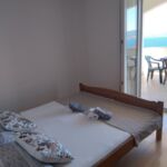 Hegyekre néző tengerre néző 2 fős apartman 1 hálótérrel (pótágyazható)