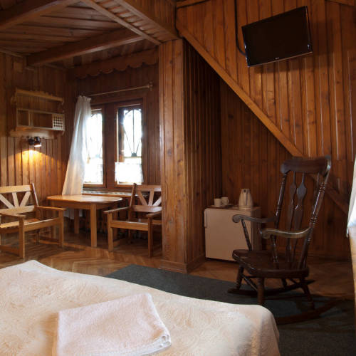 Apartament studio family cu 2 camere pentru 4 pers.