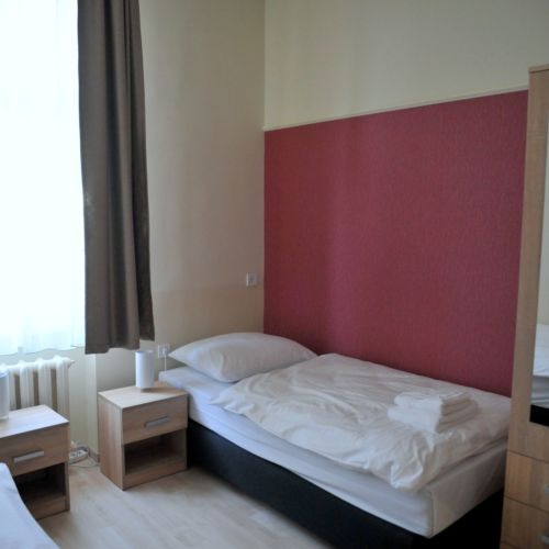 Pokój 3-osobowy z łazienką z widokiem na miasto