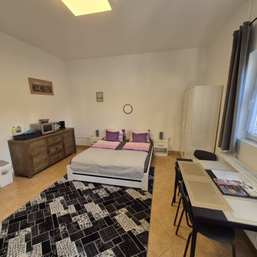 Quadruple Room ensuite with LCD/Plasma TV
