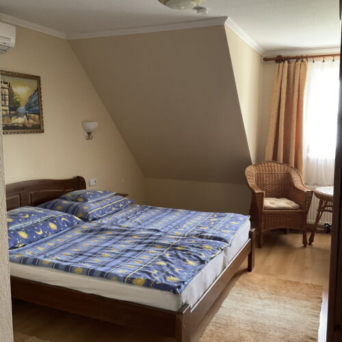 Panoramic View to the Lake 3-Room Apartment for 6 Persons