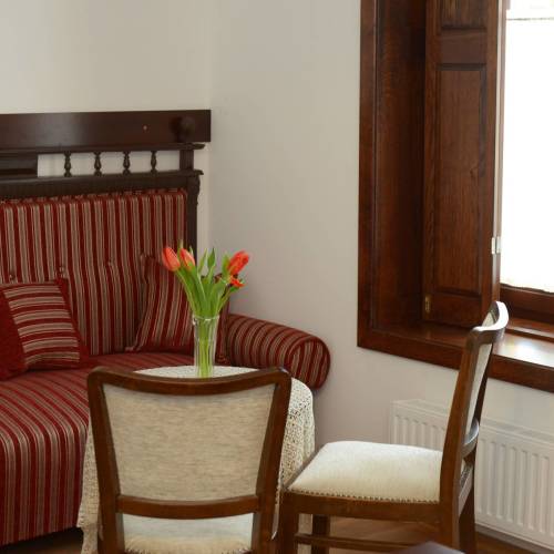 Pokoj s manželskou postelí s panoramou na přízemí