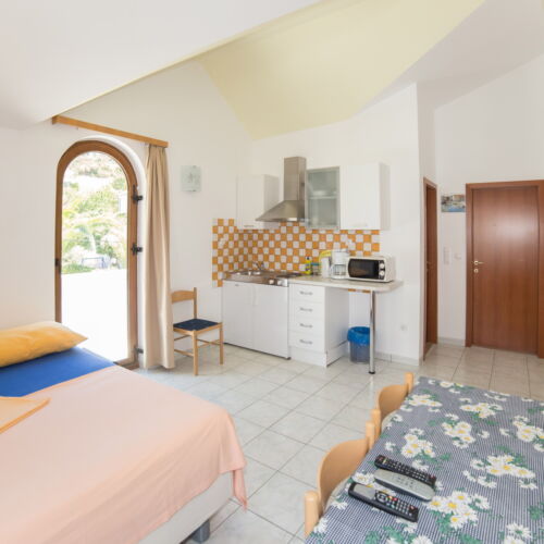 Sea View 2-Room Family Apartment for 5 Persons