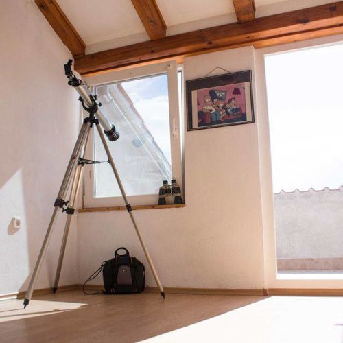 Sea View Whole House Holiday Home for 5 Persons