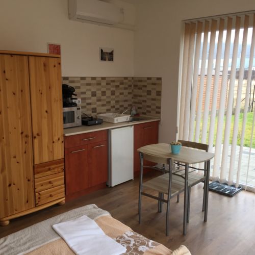 Apartament 2-osobowy na parterze z dostępem do ogrodu z 1 pomieszczeniem sypialnianym