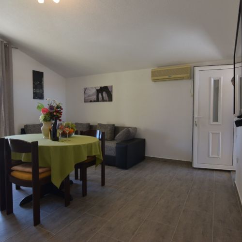 Apartman za 4 osoba(e) sa 2 spavaće(om) sobe(om)